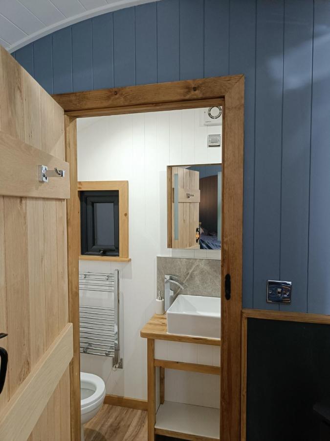 Old Quay Escape Villa Тенби Екстериор снимка